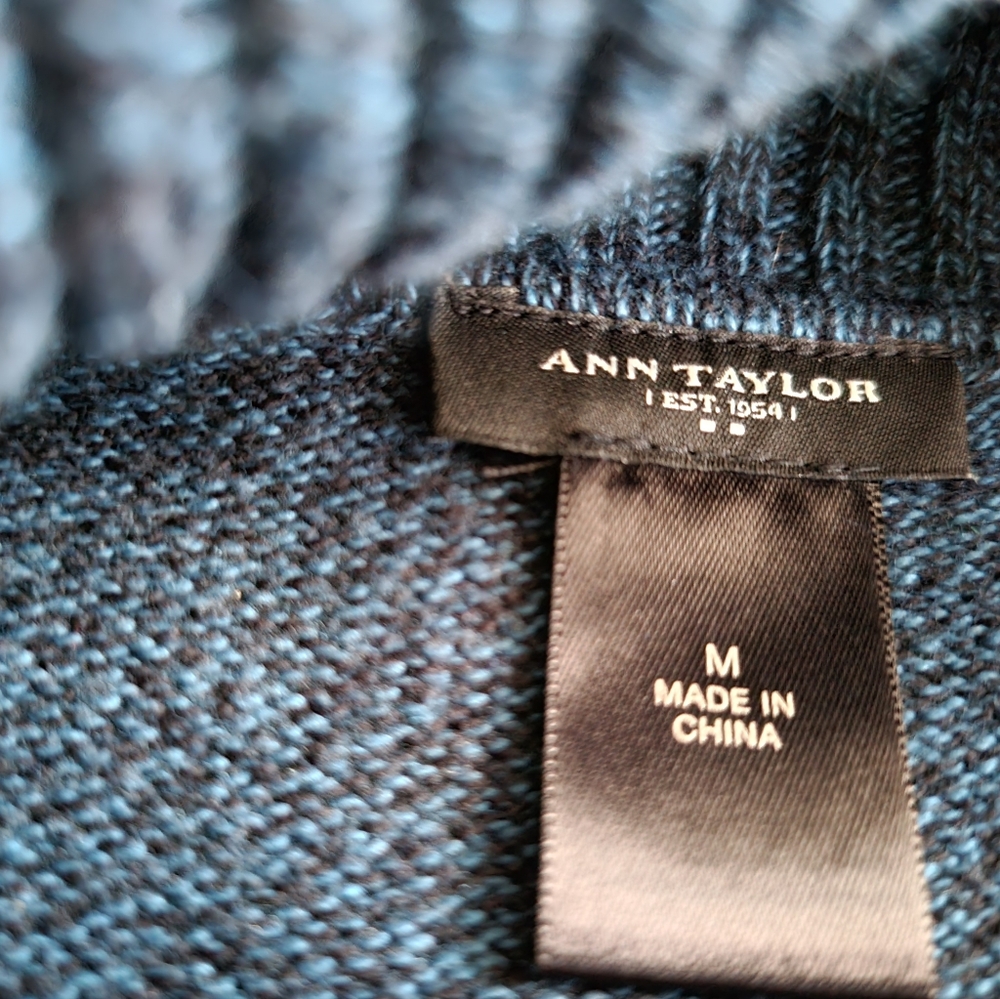 B2G1 3/$20 Ann Taylor Steel Navy Knit Sweater Dress Size Med - Picture 5 of 5